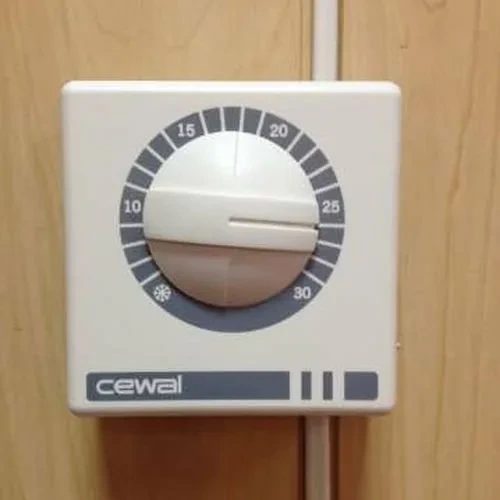 Терморегулятор CEWAL RQ10