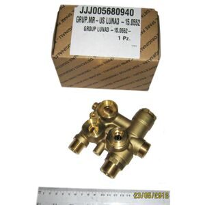 5680940 Клапан 3-ходовой  в сборе Baxi